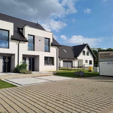 Domek Pod Swierkami -Apartament Swierkowy IV Кудова-Здрой Екстериор снимка