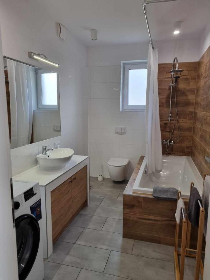 Domek Pod Swierkami -Apartament Swierkowy IV Кудова-Здрой Екстериор снимка